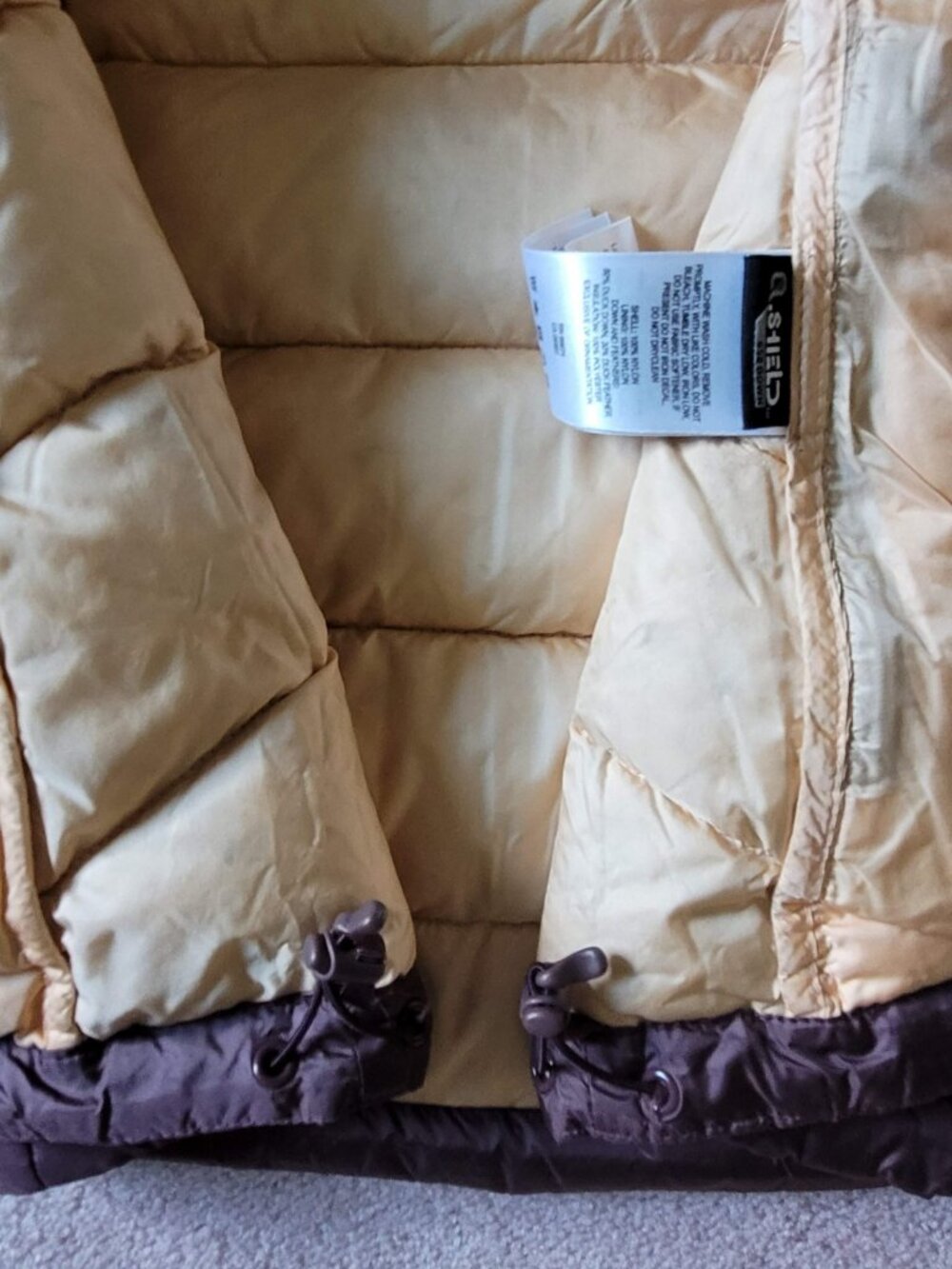 Mountain Hardwear Ratio Down Vest Q.Shield 650 Fill Purple Plum/Marionberry XS - Picture 6 of 8